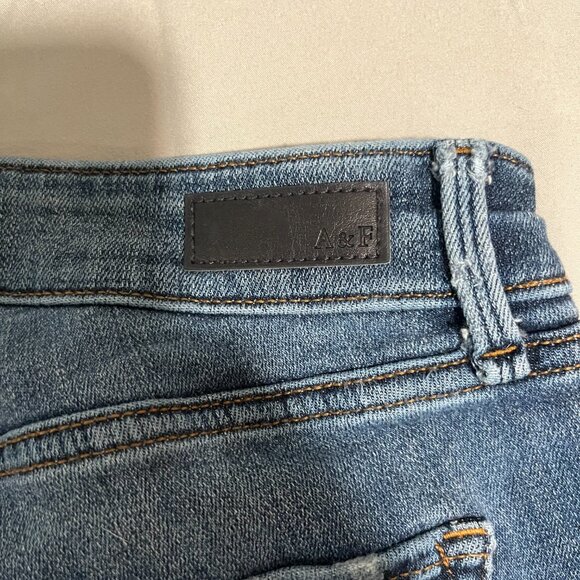 Abercrombie & Fitch Jeans Size 28/6R - Picture 10 of 10